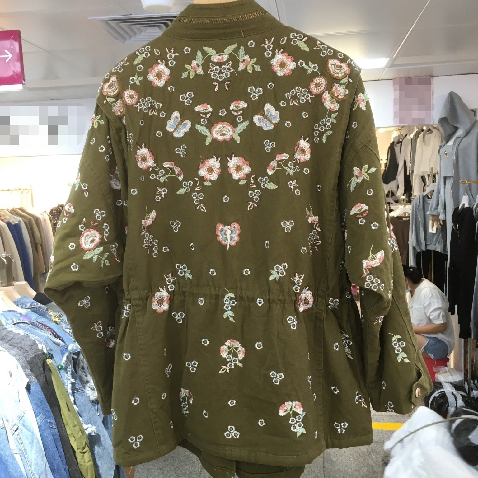 Heavy Industry Embroidered Flowers Trench Coat