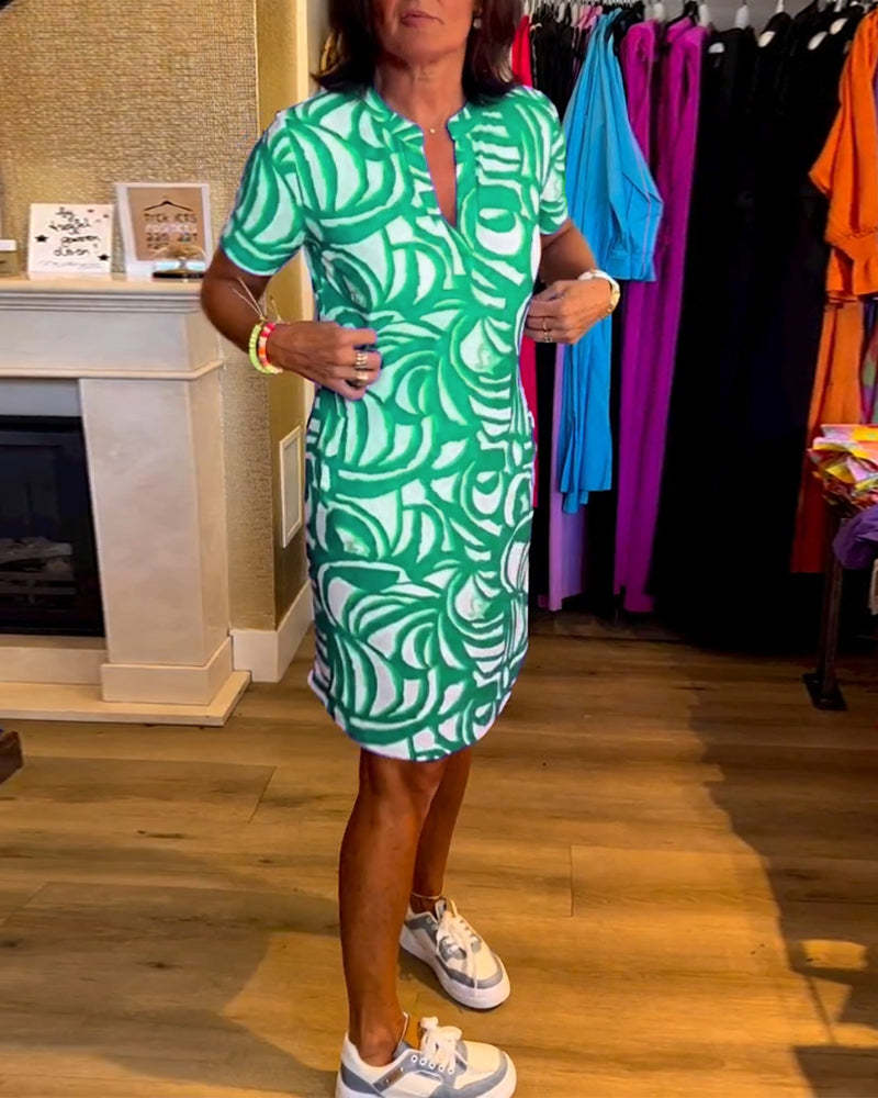 Women's Fashion Temperament Short Sleeve Printed V-neck Dress