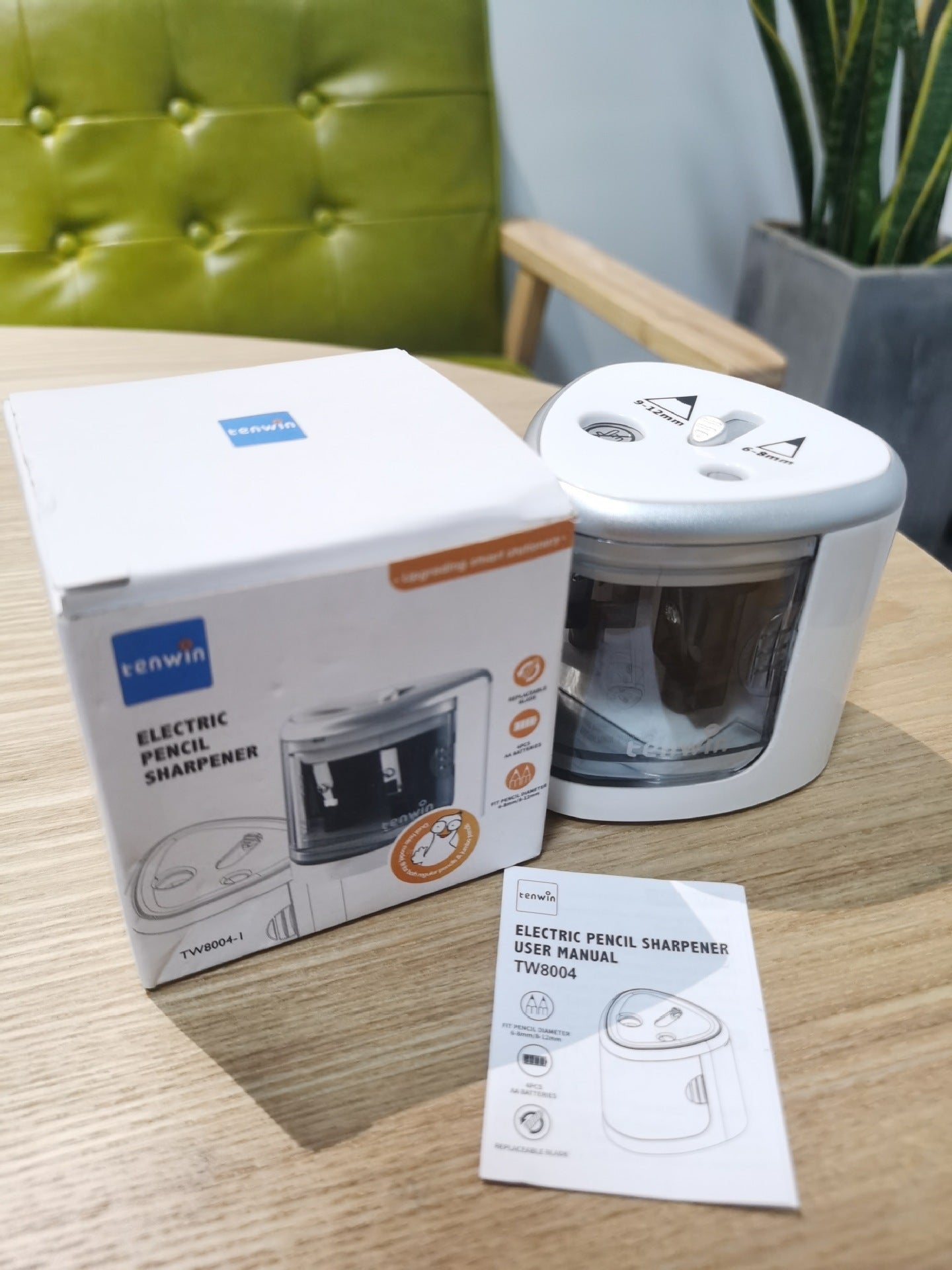 Semi-Automatic Thickness Double Hole Electric Pencil Sharpener