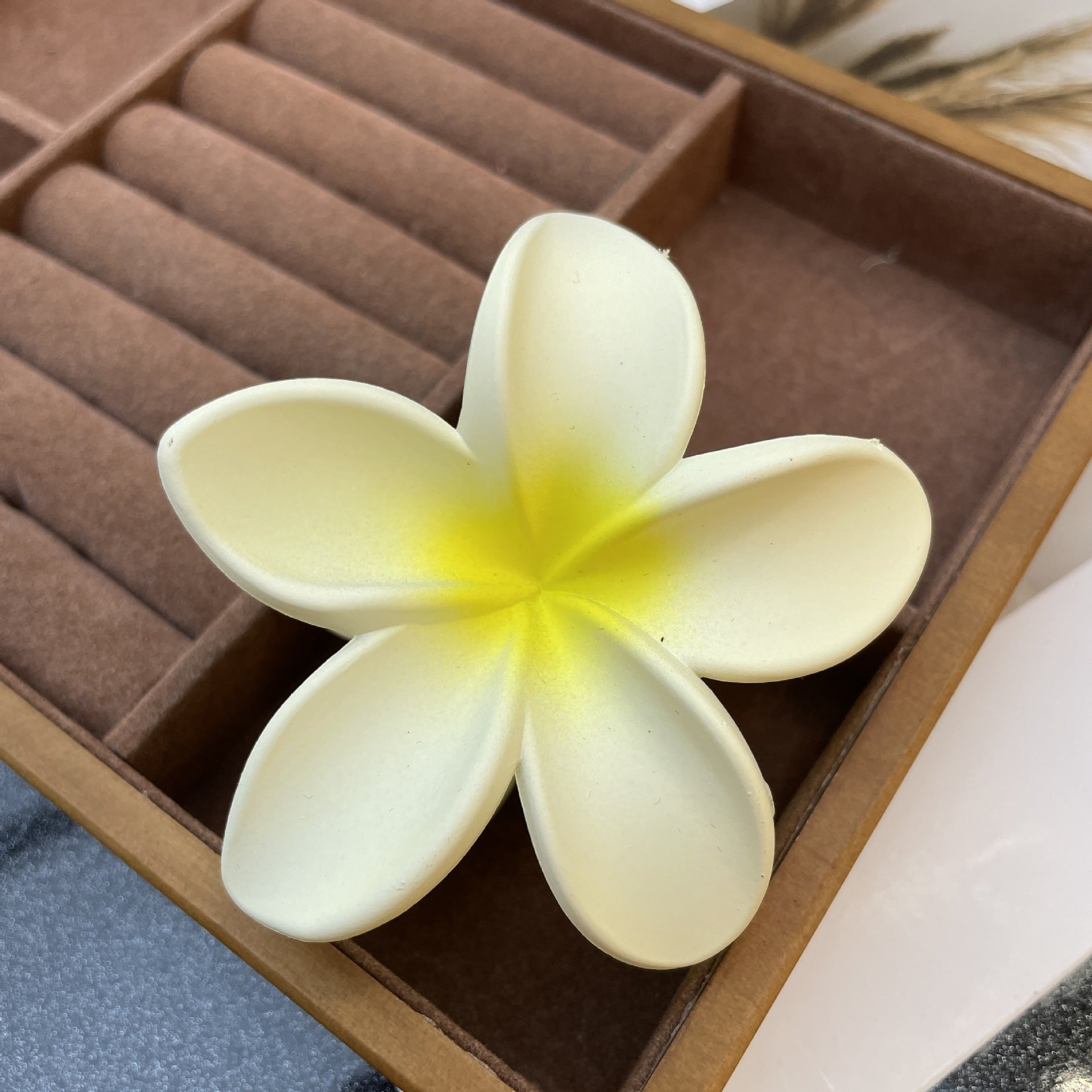 Flower Barrettes Women's Colorful Updo Gadget Hair Accessories