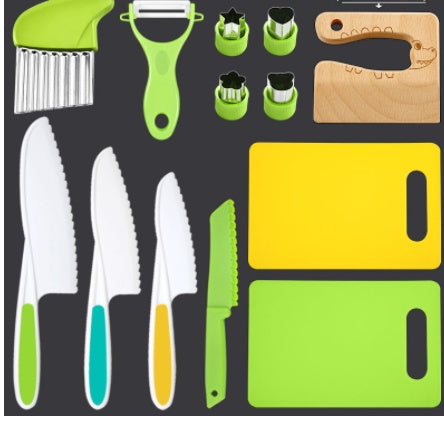 Wave Cutting Board Plastic Fruit Knife Set