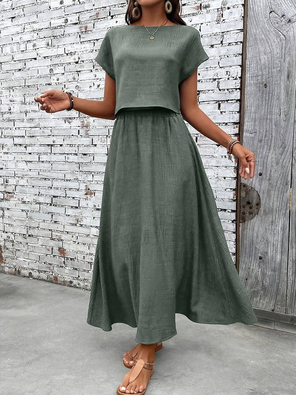2 Piece Set Women's Solid Color Short Sleeve Top And Casual A- Line Dress Suit