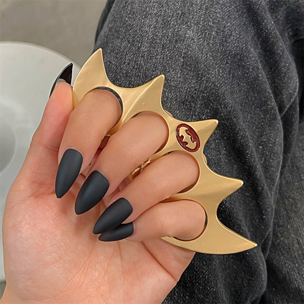 Creative Gothic Exaggerated Bat Boxing Claw Ring