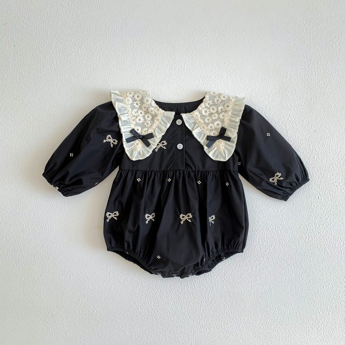 Autumn Clothes Baby's Gown Doll Collar Lace Embroidery