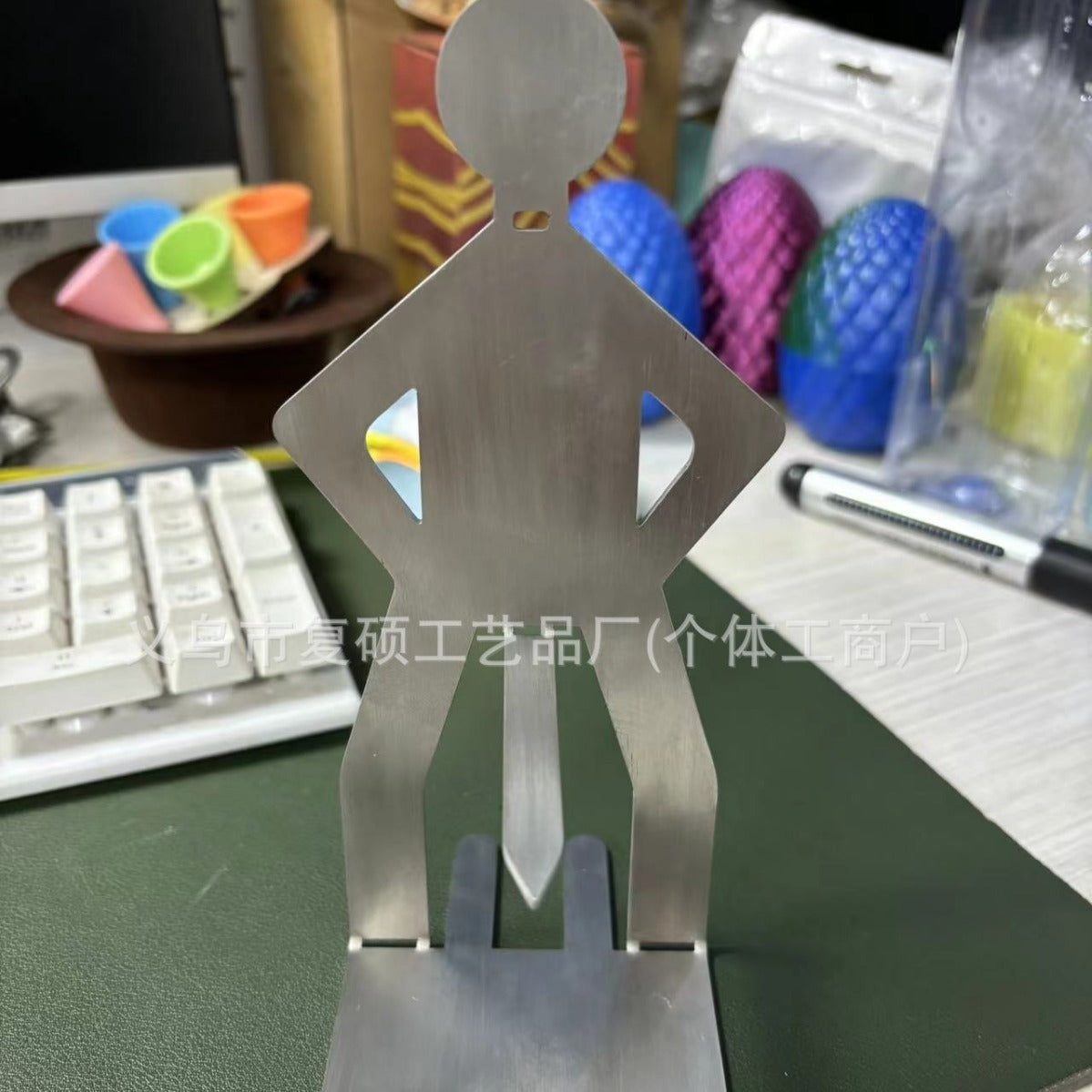 Outdoor Humanoid Barbecue Sausage Rack