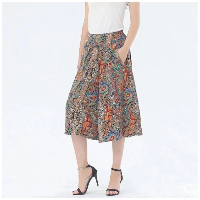Slim And Casual High Waisted Printed Wide Leg Capris