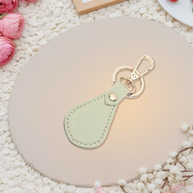Explosive Creative High Beauty Leather Keychain