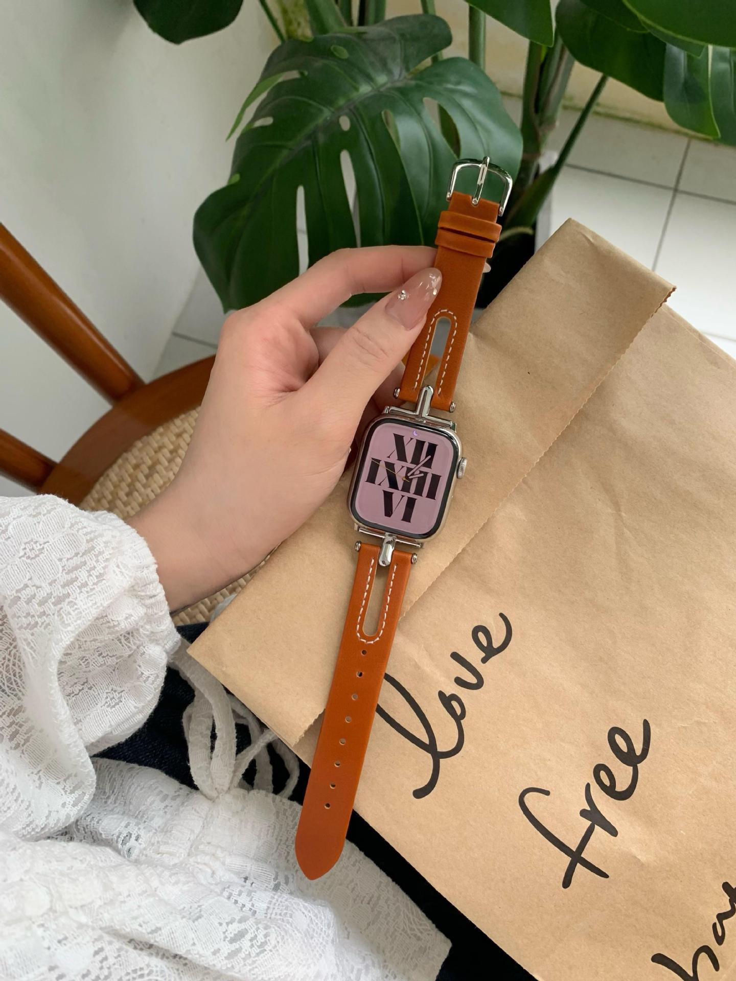 Fashion Hollowed-out Breathable Leather Strap