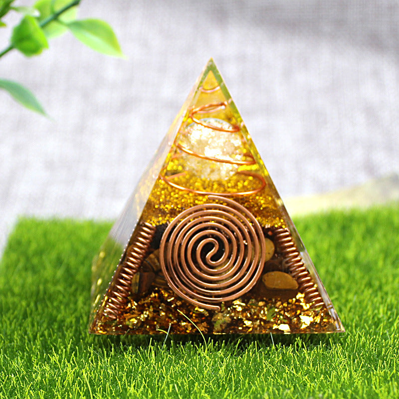 Household Resin Crystal Crushed Stone Pyramid Drip Craft Ornament