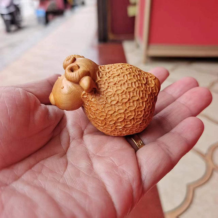 Arborvitae Wood Carving Aodao Cat Creative Crafts