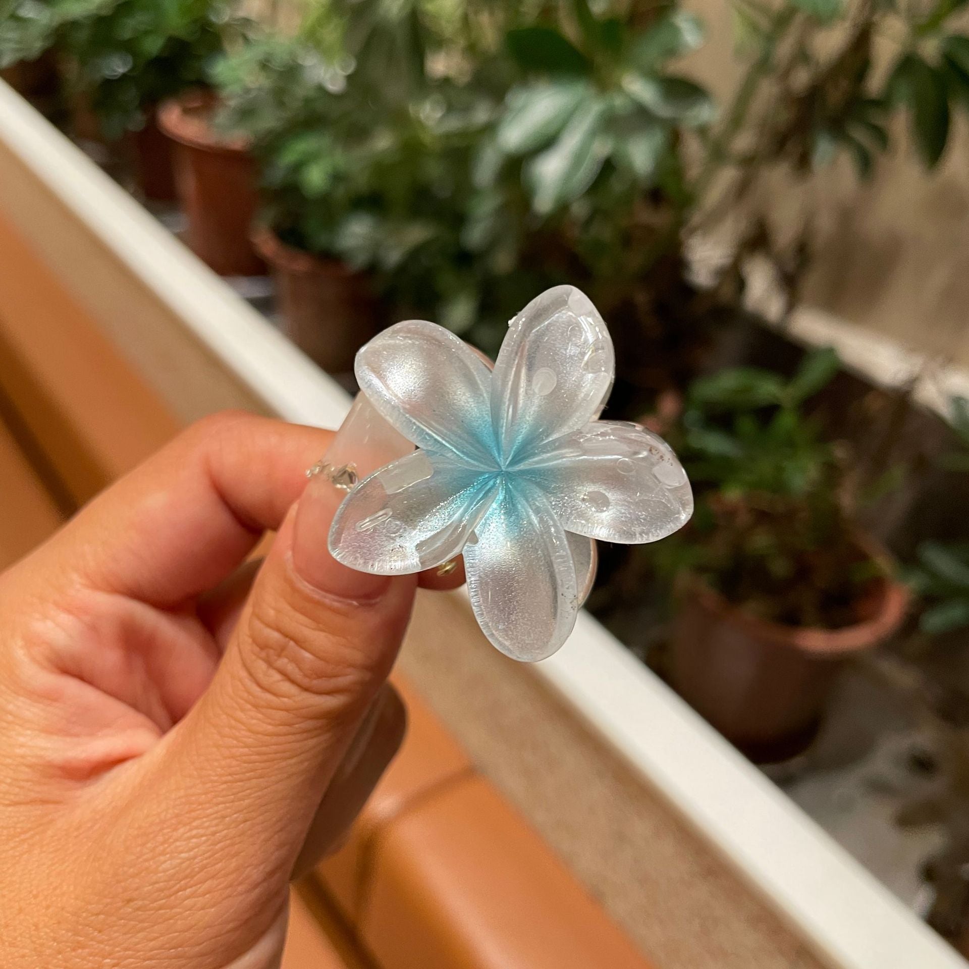 4CM Plumeria Rubra Grip Flower Barrettes Female